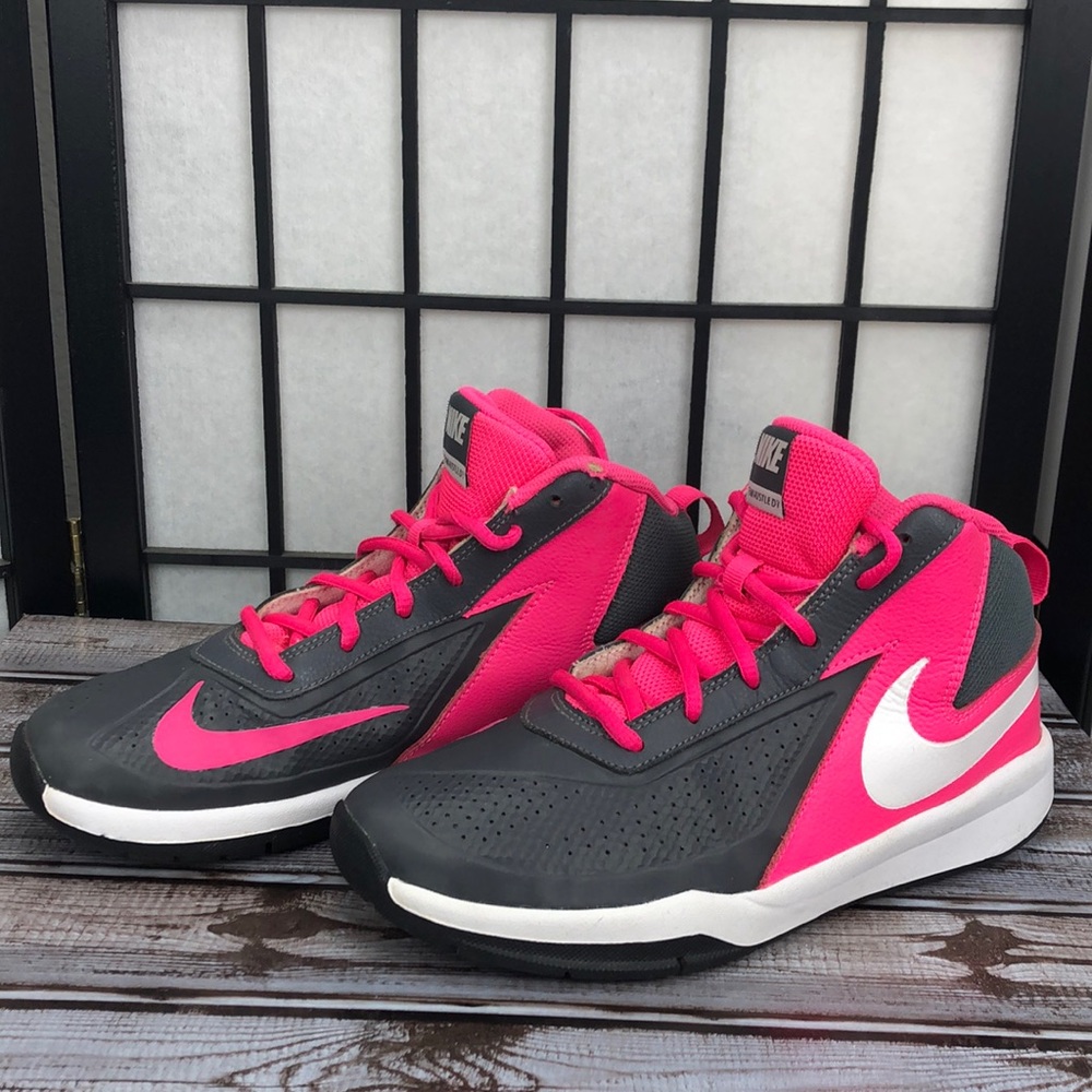 Nike team hustle dt